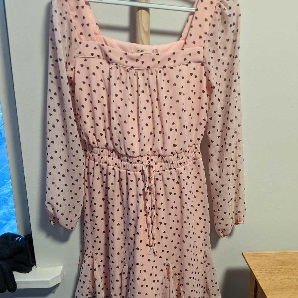 Pink square neck dress with hearts